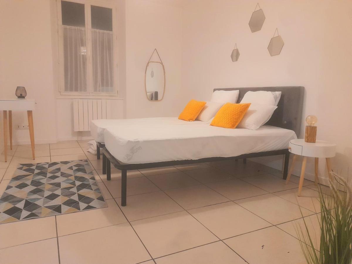 Le Fjord - Appartement Confort, Rez-De-Chaussee, Scandinave, Parking Gratuit ブールジュ エクステリア 写真