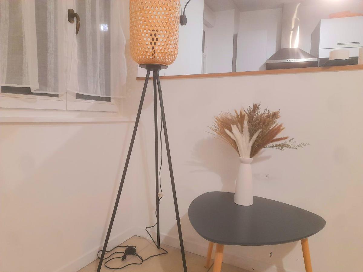 Le Fjord - Appartement Confort, Rez-De-Chaussee, Scandinave, Parking Gratuit ブールジュ エクステリア 写真