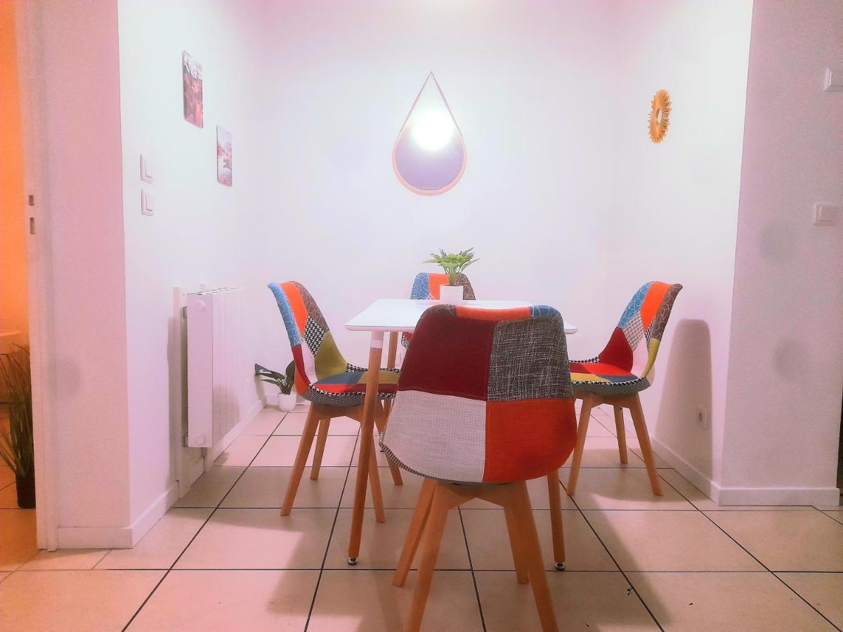 Le Fjord - Appartement Confort, Rez-De-Chaussee, Scandinave, Parking Gratuit ブールジュ エクステリア 写真